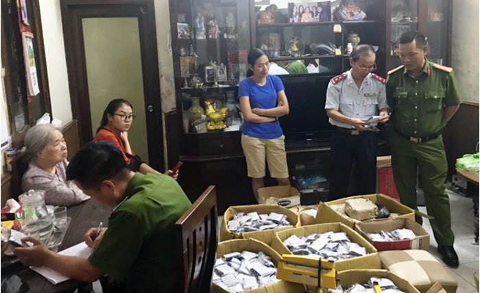 Thu giữ hàng nghìn gói ‘thuốc tiên’ không phép chữa bệnh tiểu đường