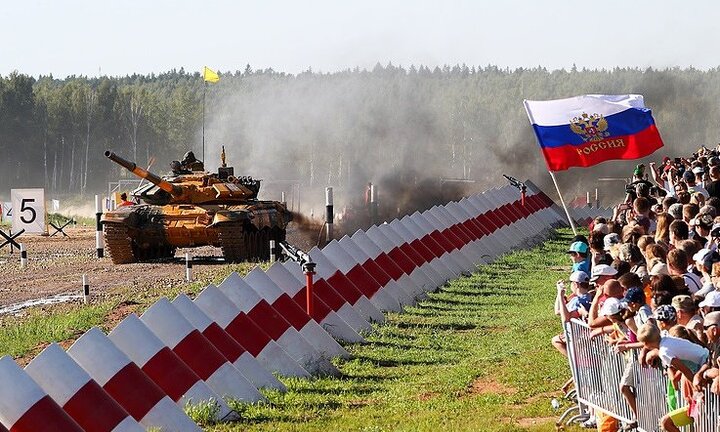 Nga thi đấu quá xuất sắc, Trung Quốc thất bại ở chung kết Tank Biathlon 2018