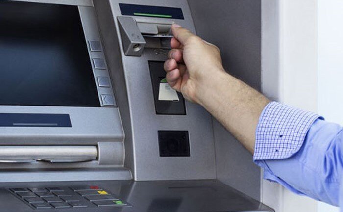 Nhặt được thẻ tín dụng của bạn, rút trộm hơn 300 triệu đồng