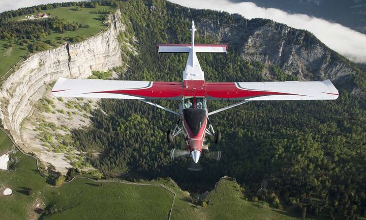 Tìm thấy máy bay mất tích ở Indonesia: Duy nhất 1 người còn sống sót