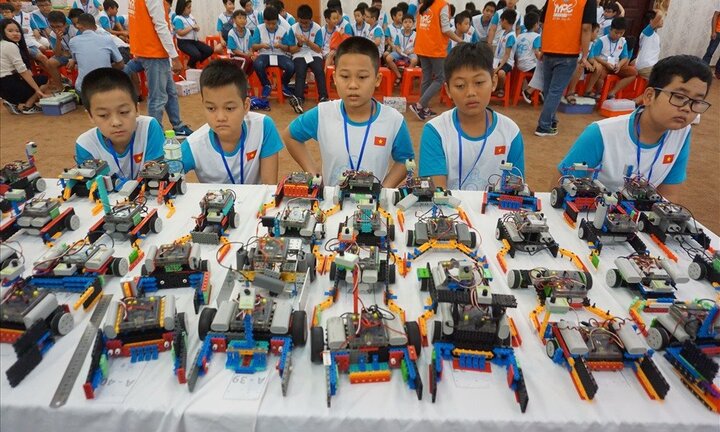Chung kết cuộc thi 'Tài năng robot - IYRC VIỆT NAM 2018'