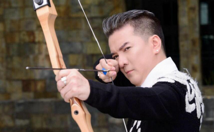 Đàm Vĩnh Hưng báo công an xử lý kẻ mạo danh facebook