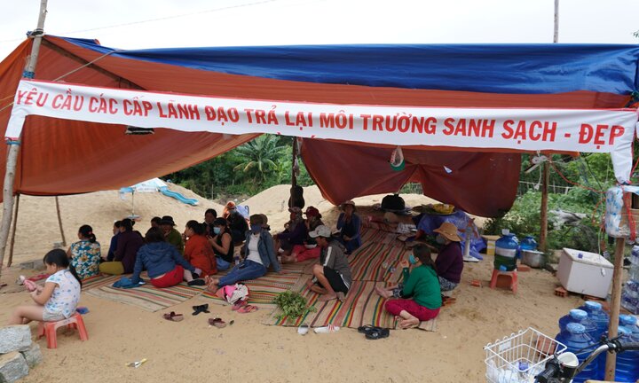 Dân vây nhà máy xử lý rác Phổ Thạnh yêu cầu di dời, Chủ tịch tỉnh Quảng Ngãi nói gì?