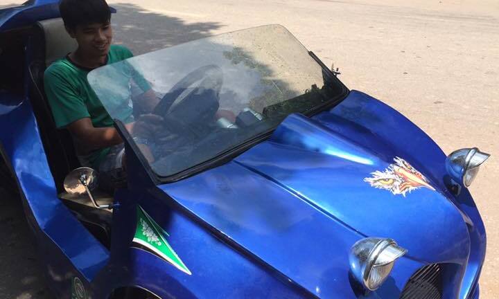 Clip: 'Siêu xe 3 bánh' tự chế chạy bon bon trên đường làng