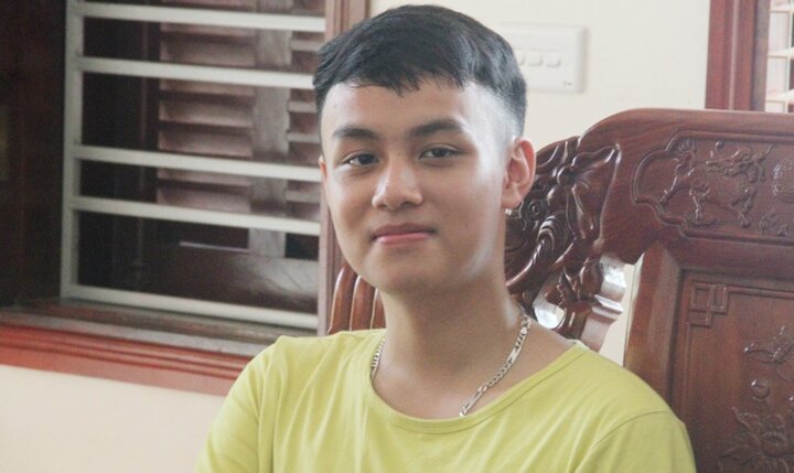 Thủ khoa Học viện Cảnh sát nhân dân mê phim hình sự, thích truyện trinh thám