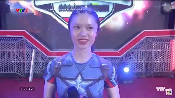 Video: Phần thi Sasuke của cô gái xinh đẹp mê gym khiến dân mạng 'đứng hình'