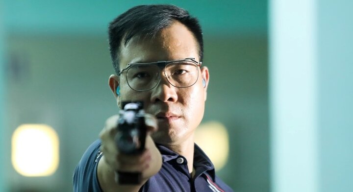 Hoàng Xuân Vinh lại gây sốc ở ASIAD, bị loại khỏi nội dung từng giành HCV Olympic