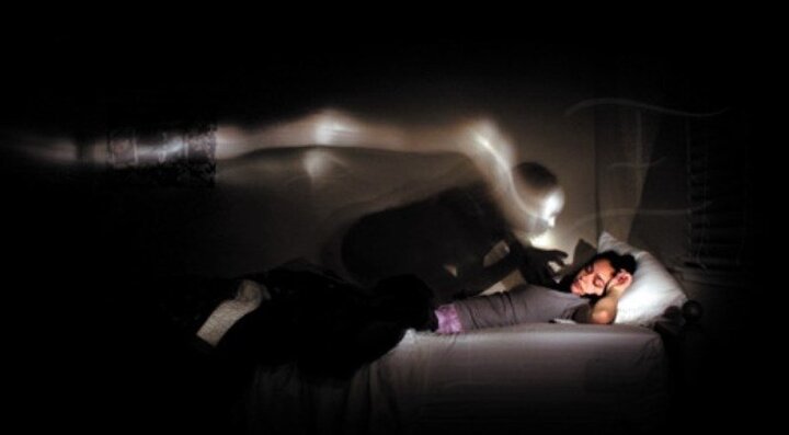 Làm sao để tránh bị 'bóng đè' trong rằm tháng 7 và tháng cô hồn