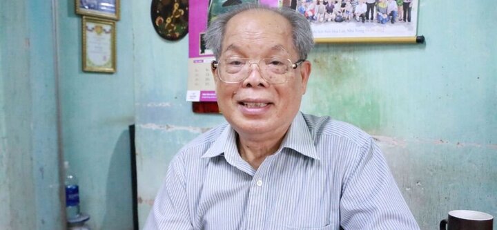 Điểm giống và khác nhau giữa sách Công nghệ Giáo dục và chữ cái cải tiến của PGS Bùi Hiền