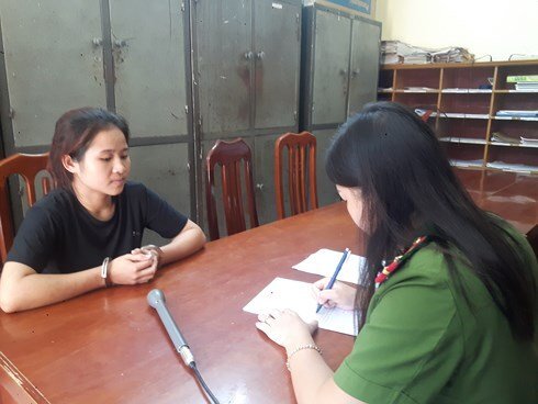 Cùng tham gia đường dây mua bán ma túy, cả gia đình bị bắt