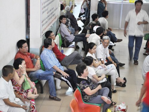 Ý kiến không hài lòng ở khoa khám bệnh của các bệnh viện công tại TP.HCM tăng 9%
