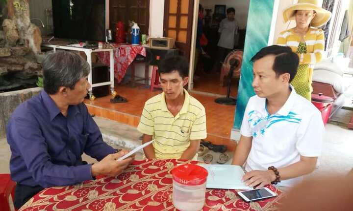 Hỗ trợ 18 triệu đồng cho 2 gia đình có 4 cháu bé chết đuối ở Quảng Ngãi