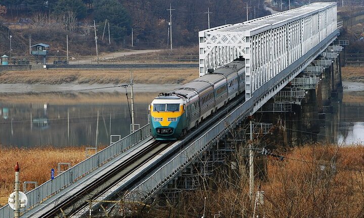 Quân đội Mỹ ngăn cản dự án đường sắt Hàn - Triều