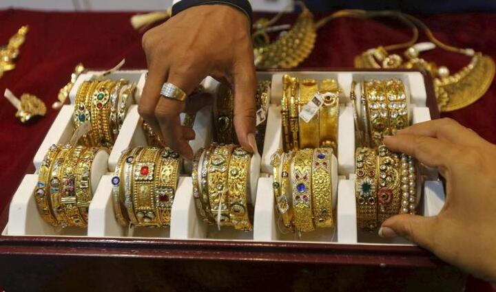 Giá vàng hôm nay 3/9: Nghỉ ngơi ngày lễ, thị trường 'đóng băng'