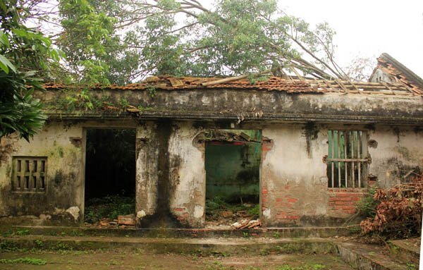 Ngôi nhà chết chóc bí ẩn ở Thái Bình: Đại tang trong lễ cúng trăm ngày