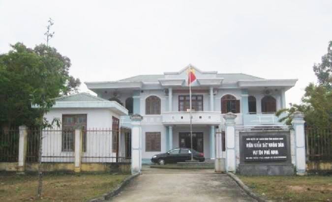 Viện phó VKSND huyện Phú Ninh, Quảng Nam bị kỷ luật cảnh cáo