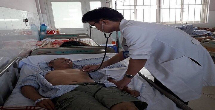 Cứu sống người đàn ông mắc bệnh u não hiếm gặp