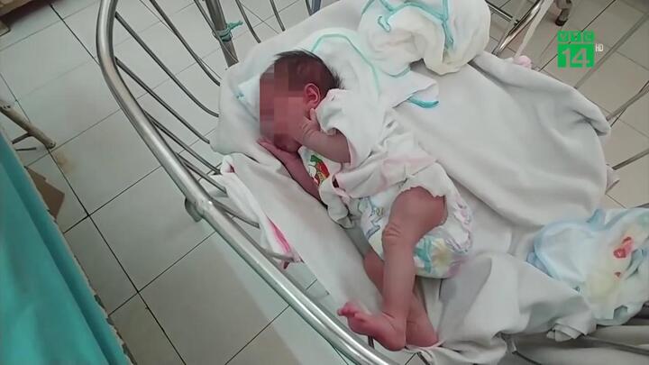 Mẹ nhiễm HIV đẻ con rồi bỏ lại bệnh viện ở TP.HCM