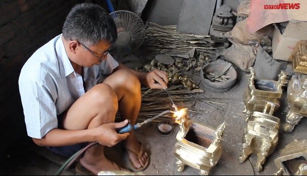 Video: Độc đáo làng nghề đúc đồng thủ công còn sót lại giữa lòng TP.HCM