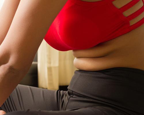 Lớp mỡ bụng tai quái, ảnh hưởng sức khỏe của bạn theo cách này