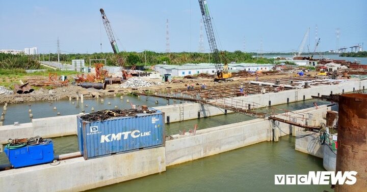 TP.HCM yêu cầu làm rõ công ty giám sát dự án chống ngập 10.000 tỷ nợ thuế