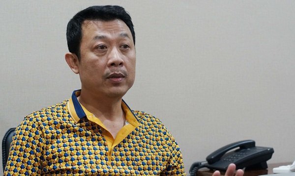 Danh hài Vân Sơn giải quyết tiền lương cho nhân viên khiếu kiện