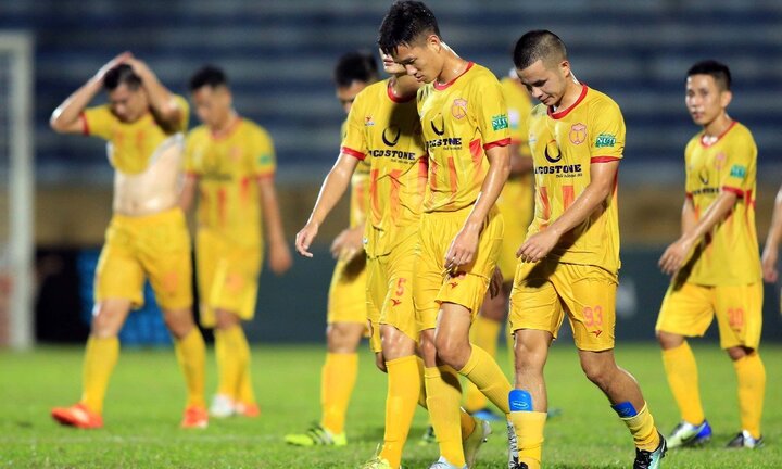 Video: Nam Định lần thứ 2 thoát hiểm, chờ trả hận HAGL