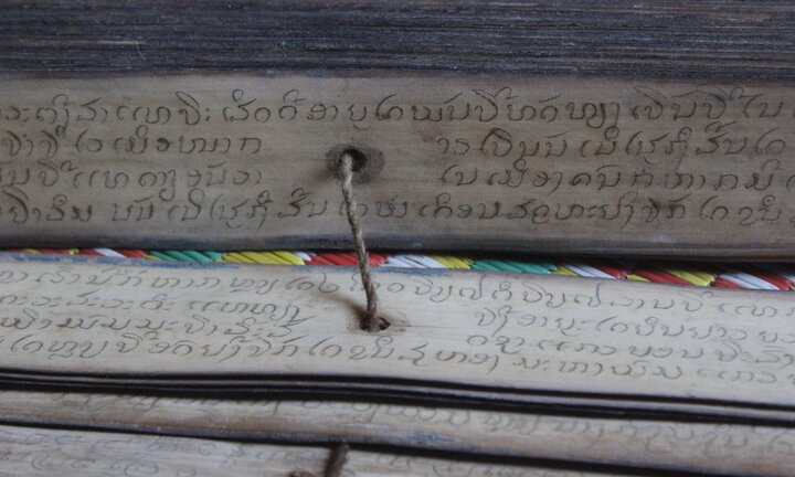 Bí ẩn trong sách lá cổ của tộc người Khùa ở Quảng Bình