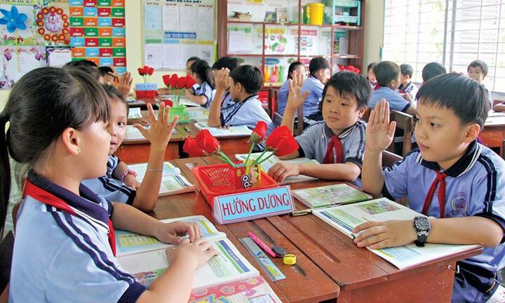 Chống lãng phí sách giáo khoa ở Nhật Bản và bài học cho Việt Nam