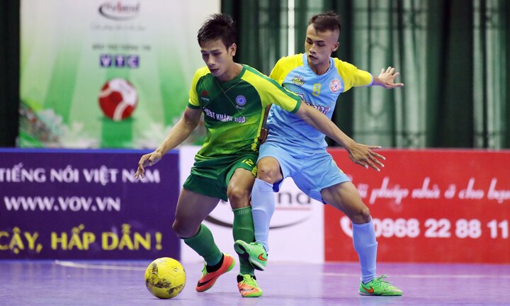 Futsal VĐQG HDBank 2018: Thắng derby, Sanatech Sanest Khánh Hòa lên nhì bảng