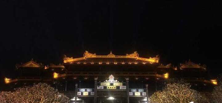 Đầu tư hơn 27 tỷ đồng thắp sáng Hoàng Thành Huế
