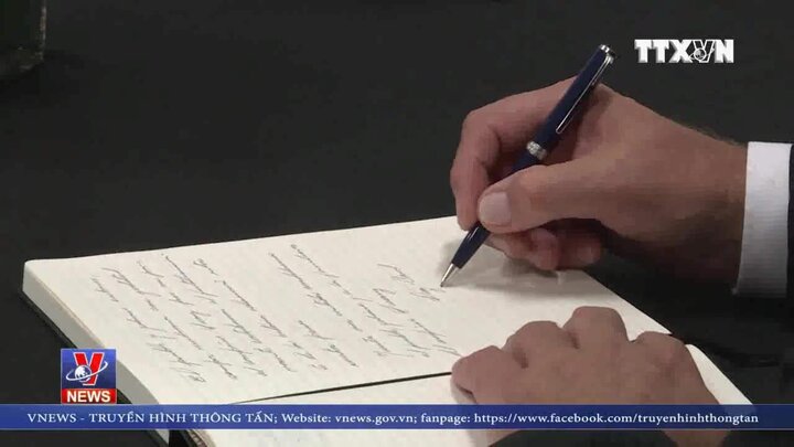 Video: Lễ viếng và mở sổ tang Chủ tịch nước Trần Đại Quang tại LHQ