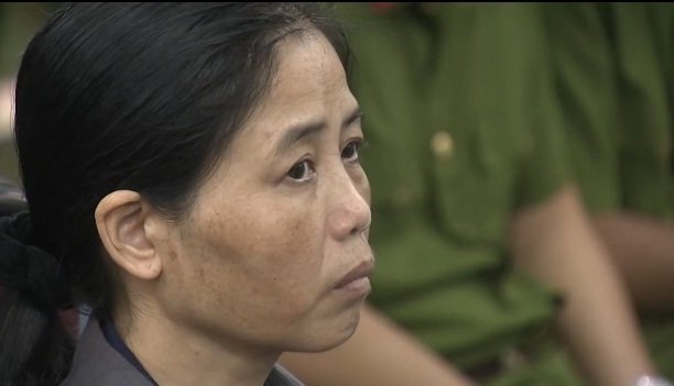 Nữ y sỹ phải đền 7 - 9 tỷ đồng cho 100 trẻ bị sùi mào gà?