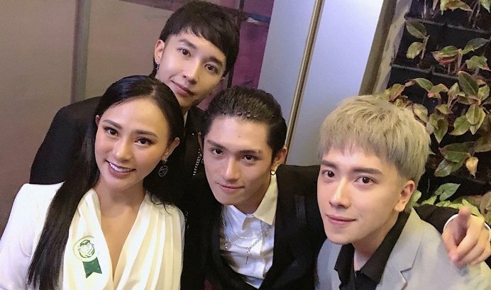 Sự thật về cô gái thường xuyên xuất hiện cùng những chàng trai nhóm Monstar