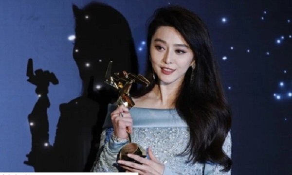 Phạm Băng Băng bị phạt 130 triệu USD vì trốn thuế