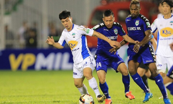 Video trực tiếp B.Bình Dương vs HAGL vòng 26 V-League 2018