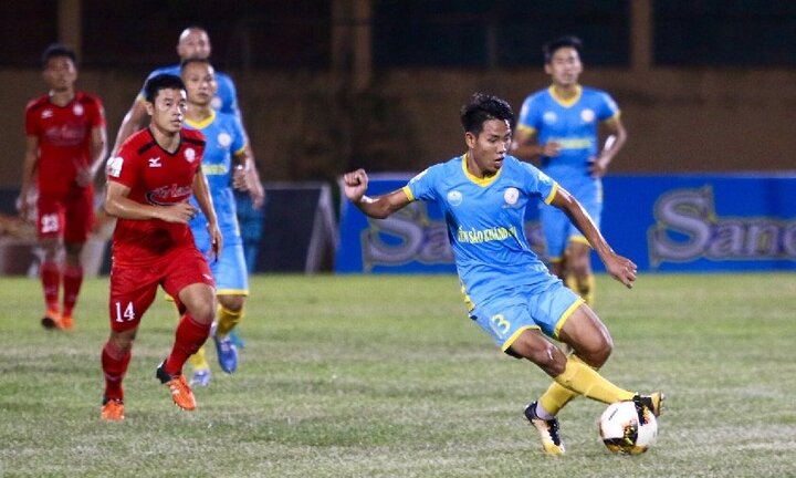 Nguyễn Hoàng Quốc Chí: Cậu bé bốc gạch lên tuyển Quốc gia