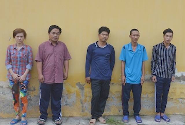 Khởi tố 5 người gây rối, chống đối công an tại trạm thu phí ở Đồng Tháp