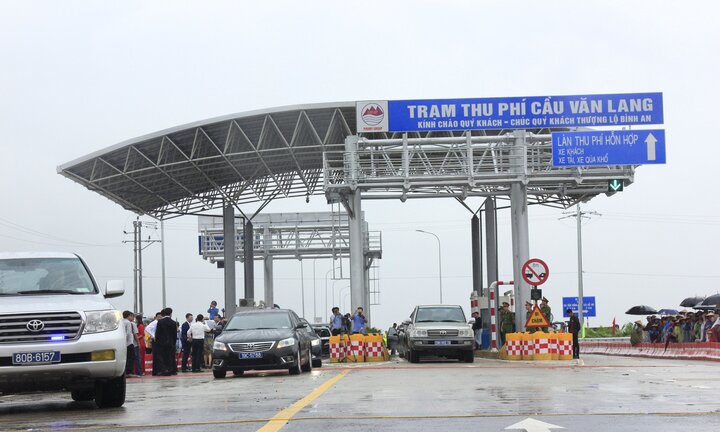 Thông xe hai tuyến đường nghìn tỷ đồng ở cửa ngõ Hà Nội