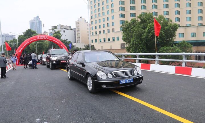 Cầu vượt An Dương - Thanh Niên hơn 300 tỷ đồng ở Hà Nội chính thức thông xe
