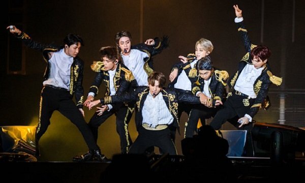 Tạp chí Time ví BTS giống huyền thoại The Beatles