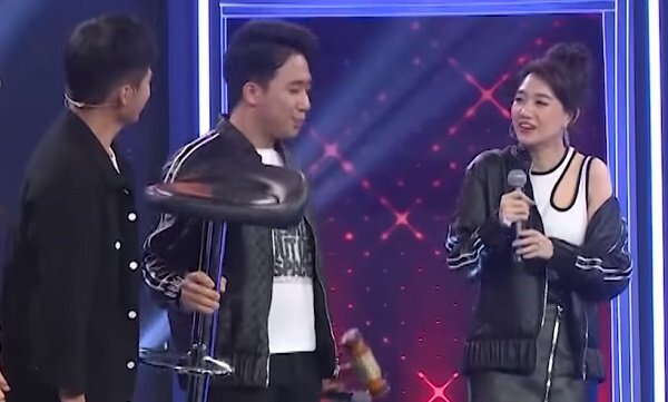 Gin Tuấn Kiệt hào hứng giúp Trấn Thành trị bệnh mê trai của Hari Won