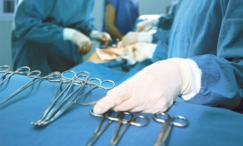 Cuộc đại phẫu cứu bé gái có khối u phổi khổng lồ hiếm gặp