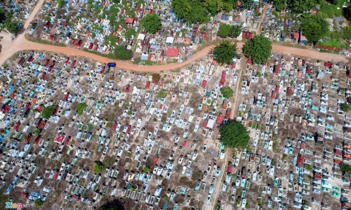 Nghĩa trang lớn nhất TP.HCM tiếp tục được giải toả