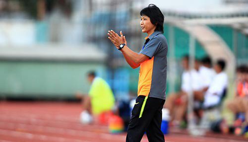 Cầu thủ nữ đánh nhau trên sân Thống Nhất, HLV Đoàn Kim Chi xin lỗi người hâm mộ