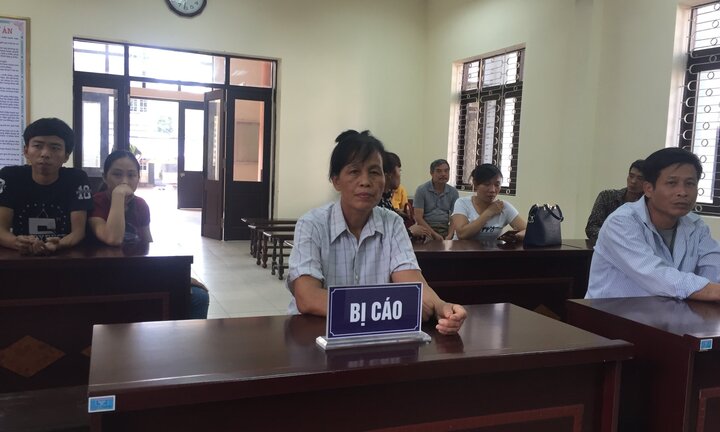 Bán mì chính còn thừa sau đám cưới, mẹ chồng vướng vòng lao lý