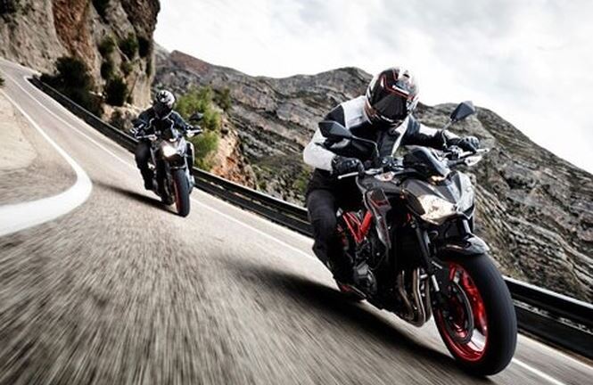 Kawasaki Z900 2019 ra mắt tại Ấn Độ với giá 243 triệu đồng