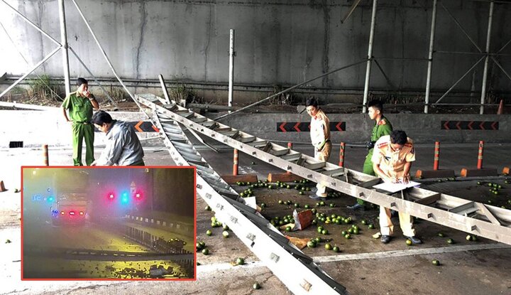 Công an làm việc với tài xế xe tải tông sập mái che hầm Thủ Thiêm