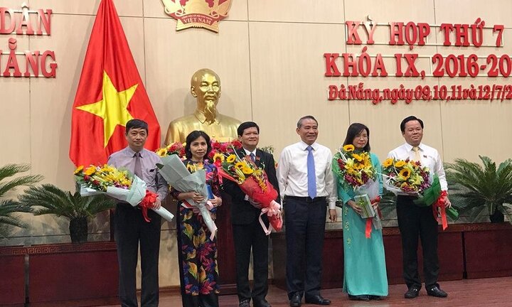 Đà Nẵng triệu tập kỳ họp bất thường bầu bổ sung, miễn nhiệm hàng loạt chức vụ