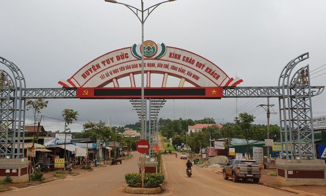 Quan hệ nam nữ bất chính, phó ban dân vận huyện ở Đắk Nông bị kỷ luật